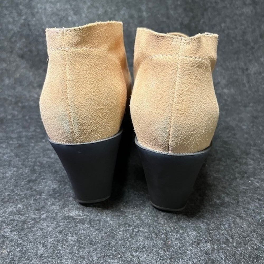 Cole Haan Suede Leather Wedge Ankle Booties Desert Boot Women Size 5B - Picture 3 of 6
